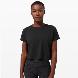 Lululemon Cates Tee, Black, Size 6 NWT